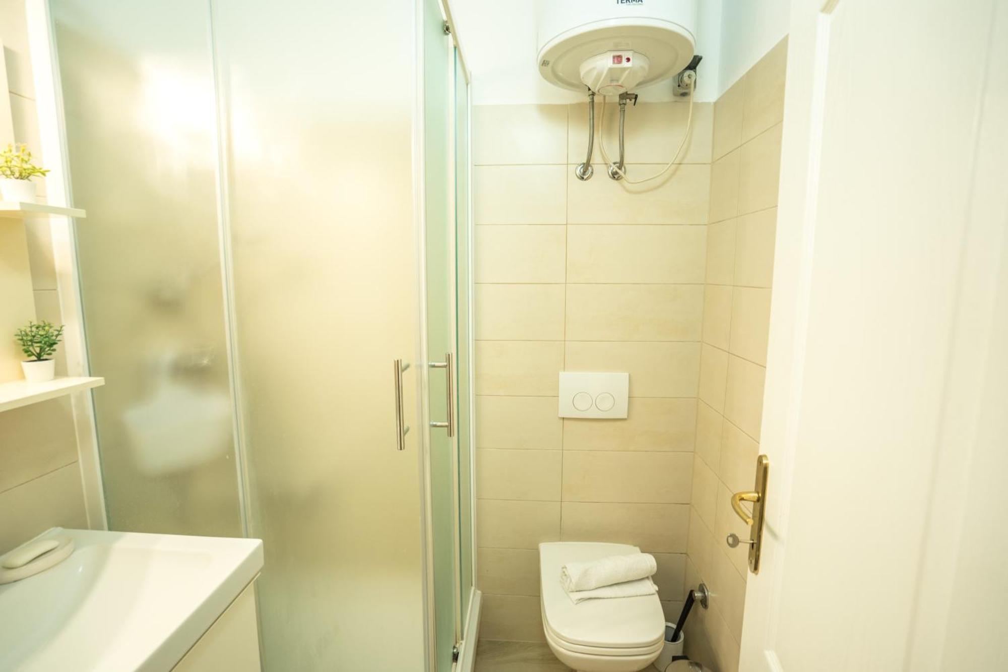 Apartman Iris Zagreb Extérieur photo