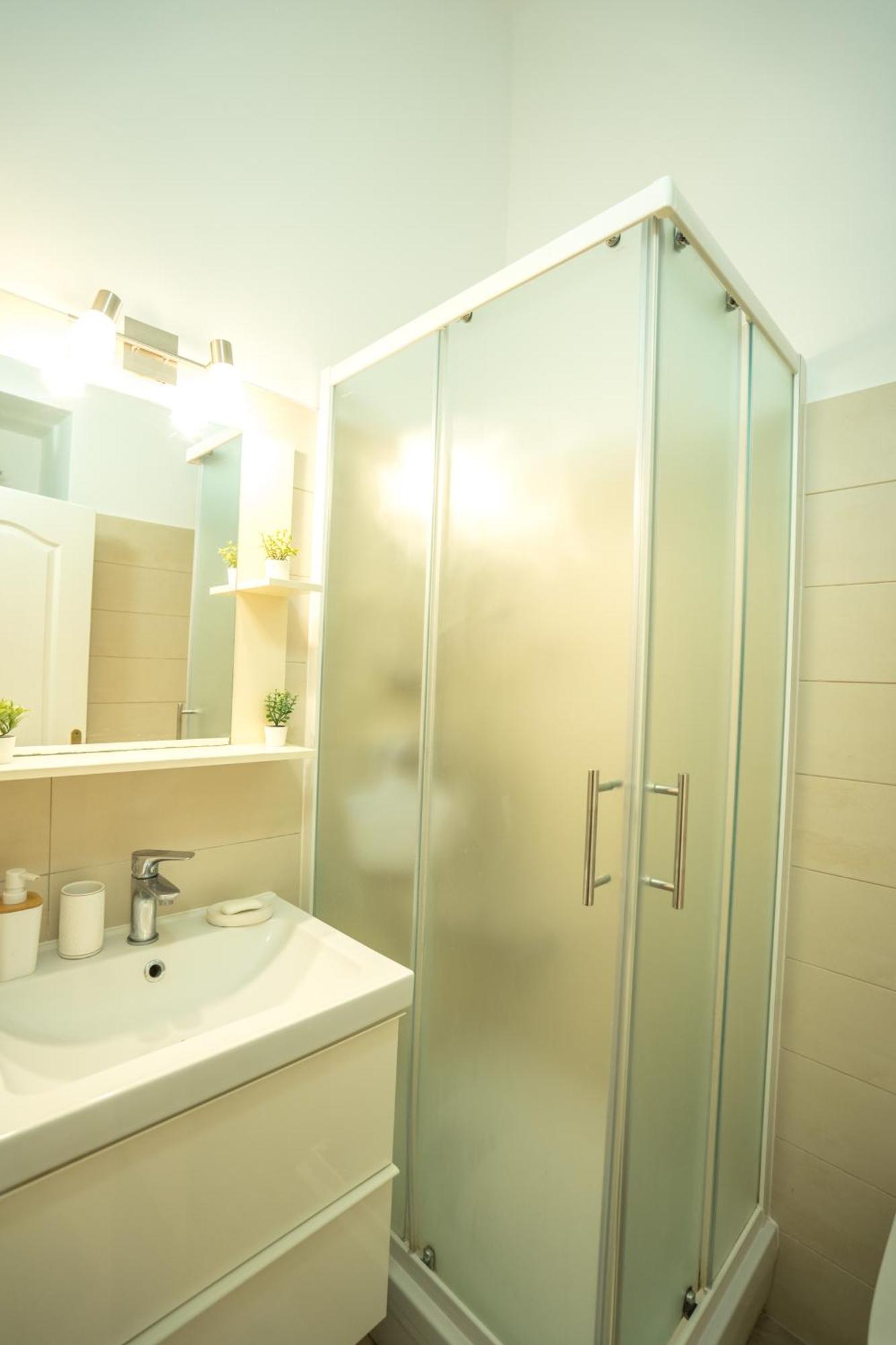 Apartman Iris Zagreb Extérieur photo