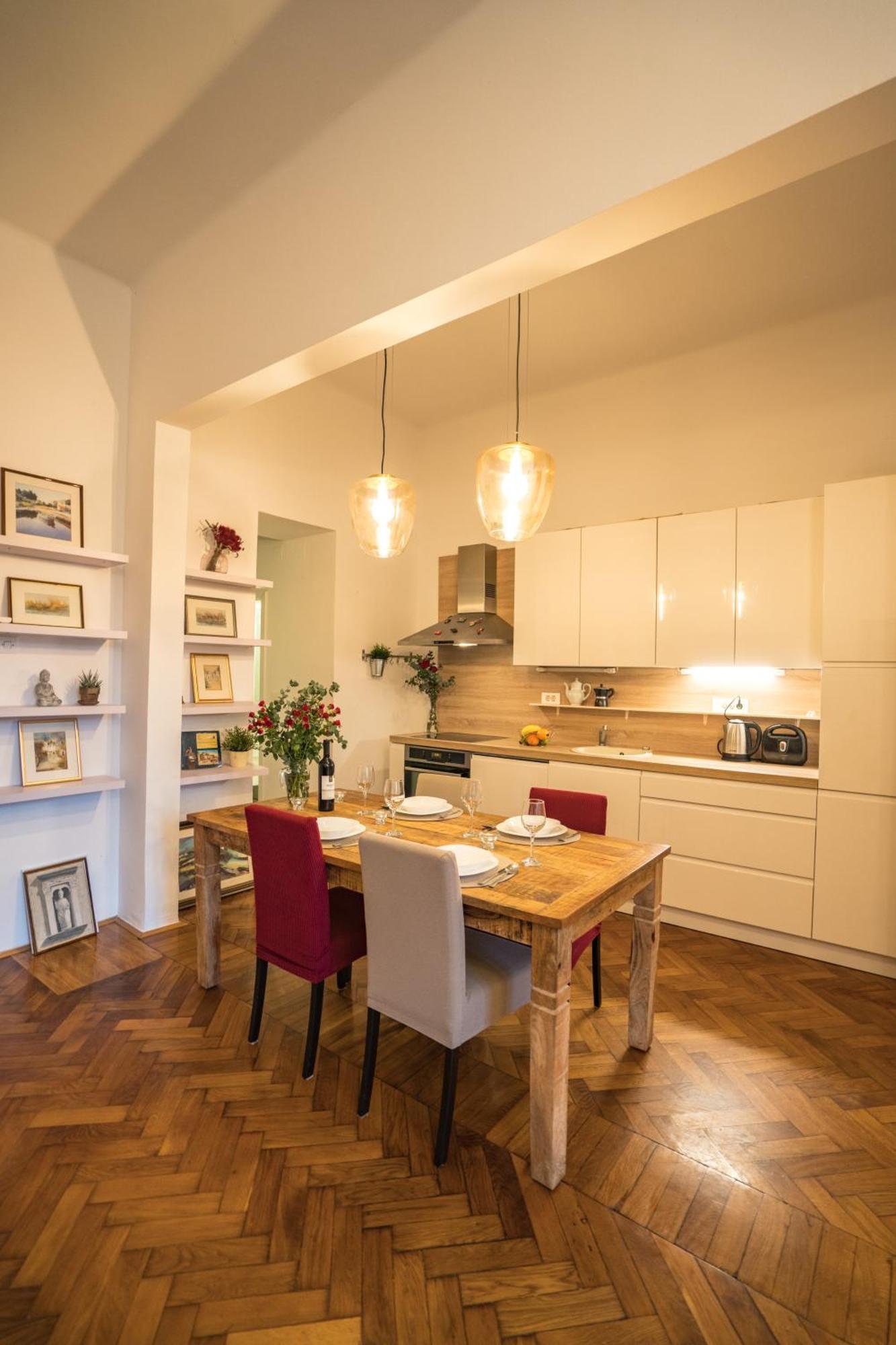 Apartman Iris Zagreb Extérieur photo